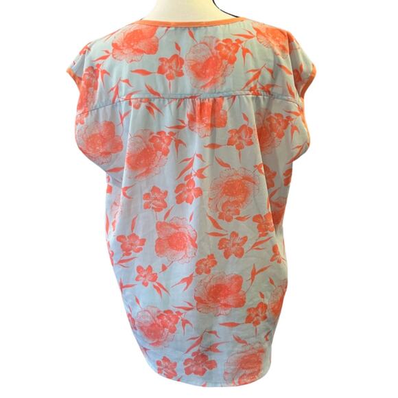 Chloe K Women's Sheer Floral Top Size M - Picture 2 of 4